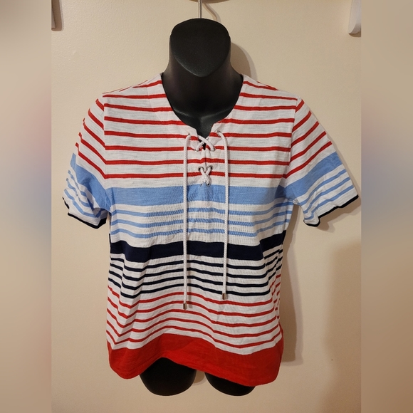 ๐ Four Ladies Short Sleeved Tops (Teeshirts/ Blouses) Size SP - Picture 6 of 9